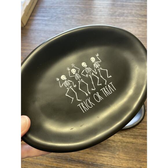 Rae Dunn Artisan Collection Black Halloween Skeleton Oval Dishes lot of 2 - Picture 2 of 5